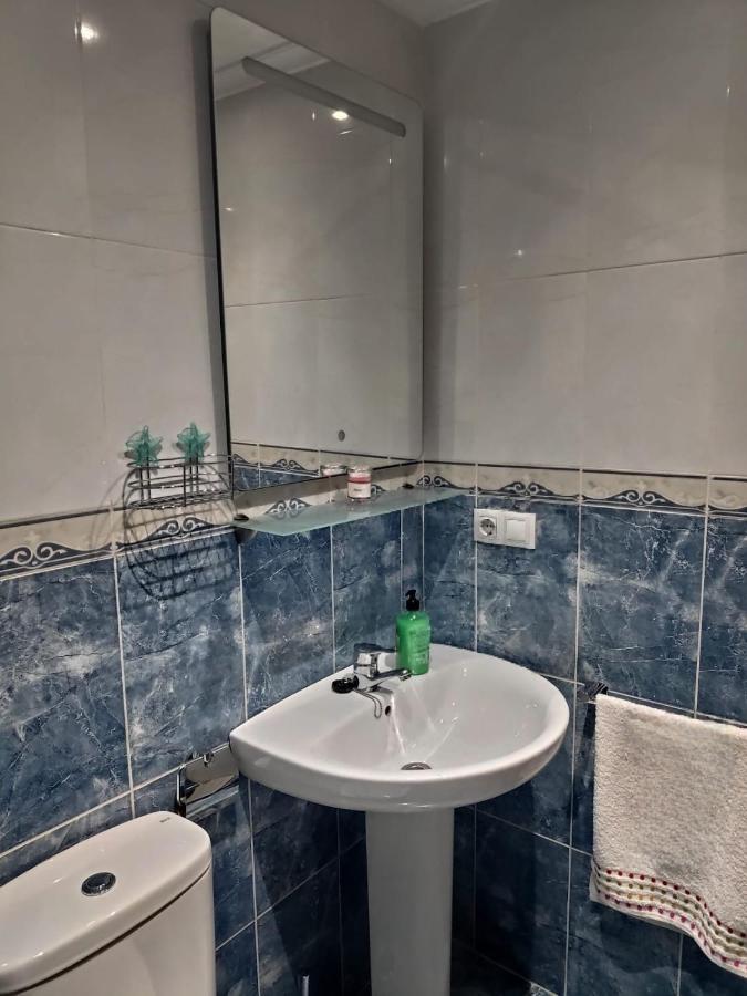 Apartamento Centrico Con Wifi Y Parking De Coche Tamano Medio Onís Exterior foto