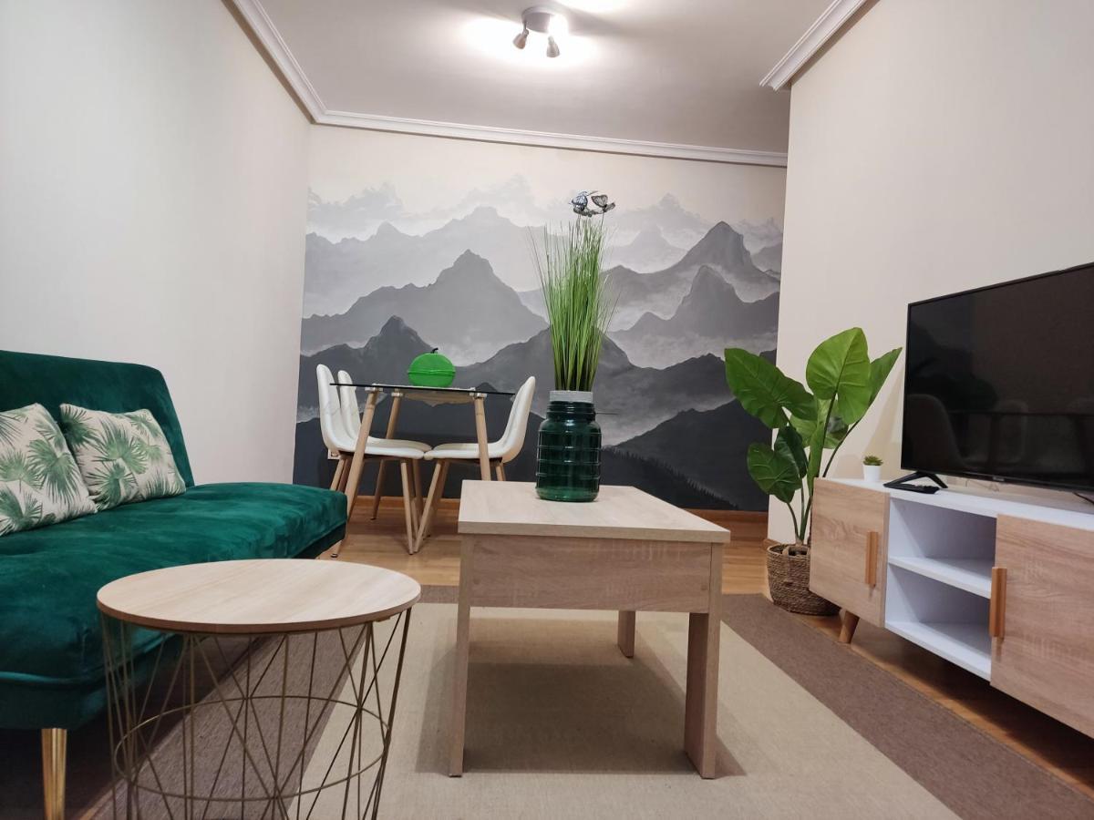 Apartamento Centrico Con Wifi Y Parking De Coche Tamano Medio Onís Exterior foto
