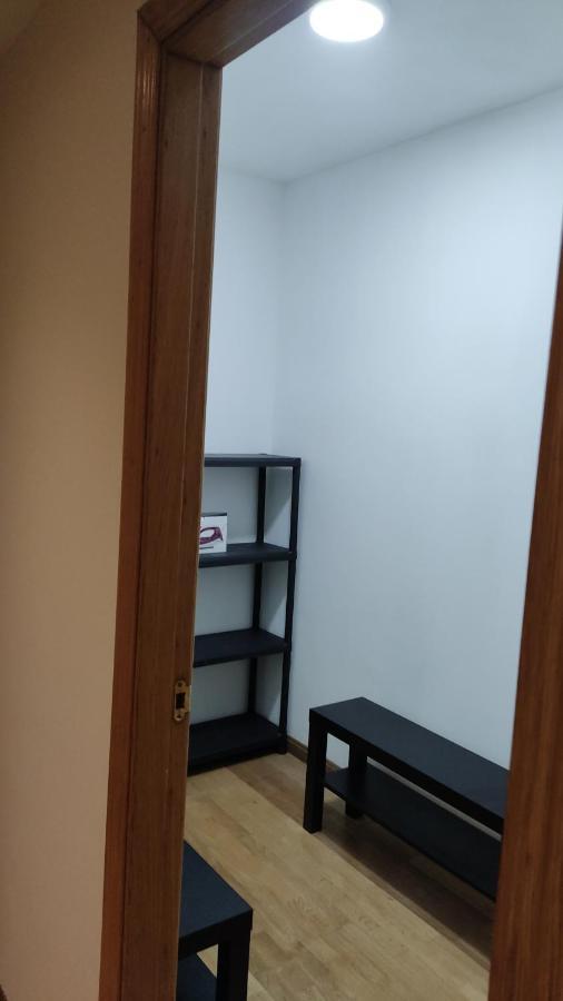 Apartamento Centrico Con Wifi Y Parking De Coche Tamano Medio Onís Exterior foto
