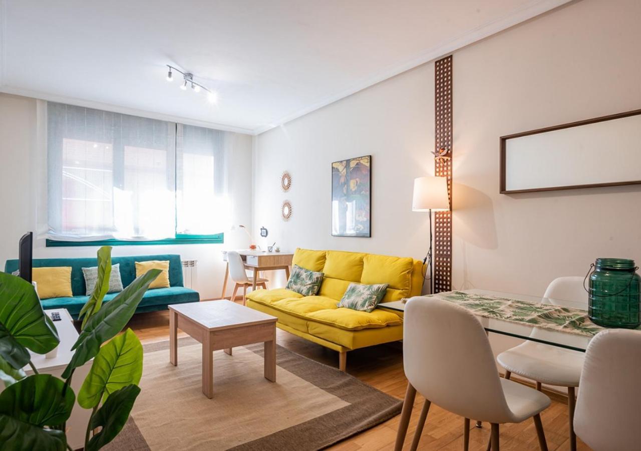 Apartamento Centrico Con Wifi Y Parking De Coche Tamano Medio Onís Exterior foto