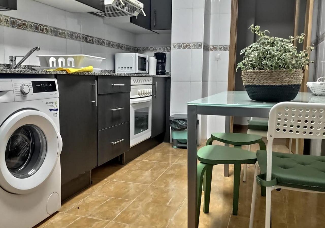 Apartamento Centrico Con Wifi Y Parking De Coche Tamano Medio Onís Exterior foto